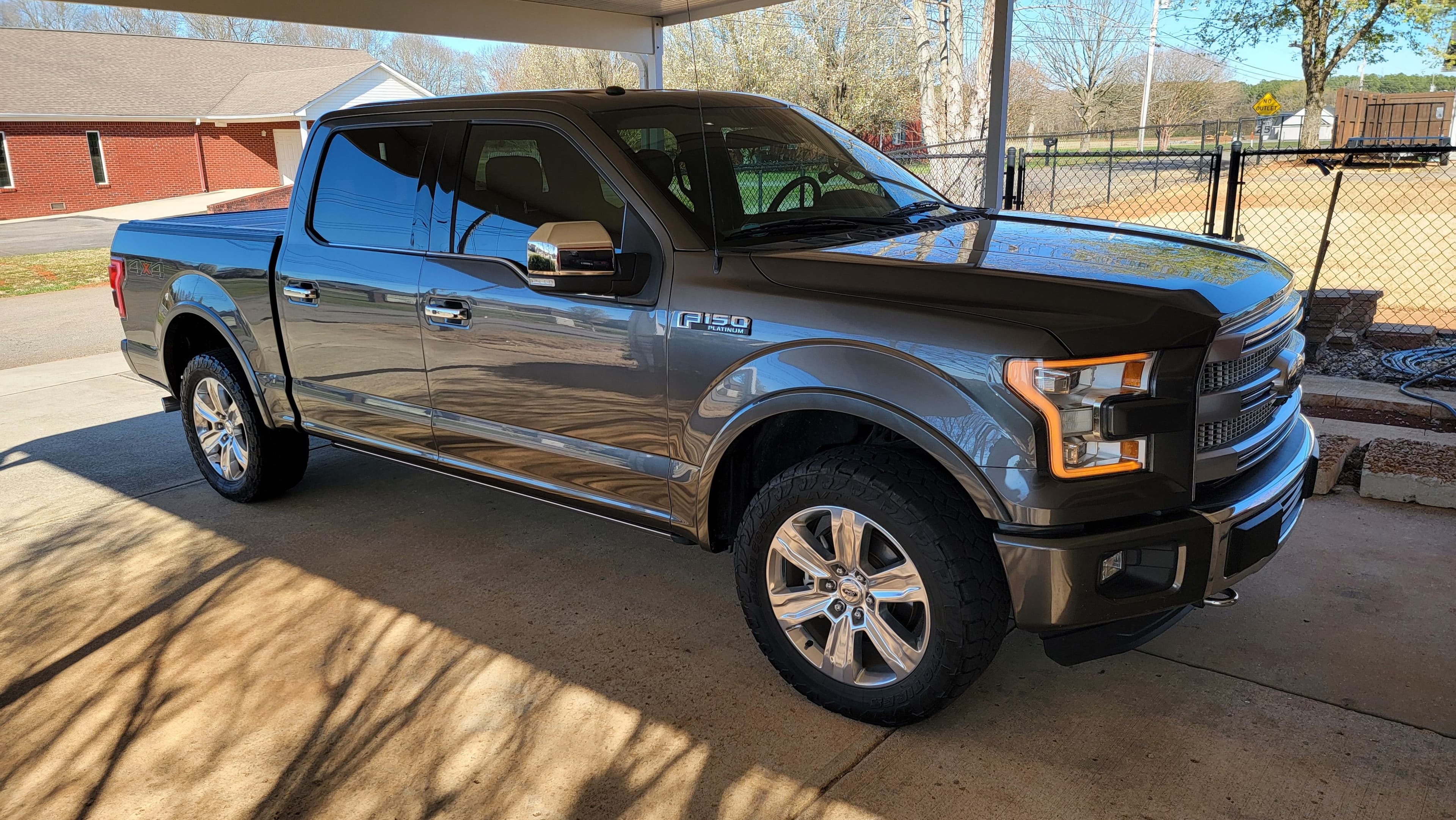 2016 Ford F-150 Platinum Crew Cab Pickup 4-Door for sale